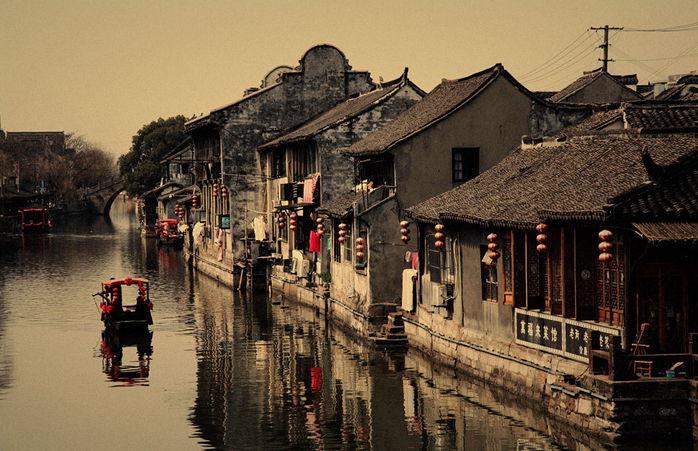 深圳“超充站”数量今年有望超加油站