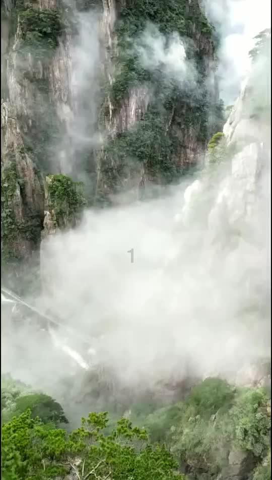 逃出豪华宫殿
